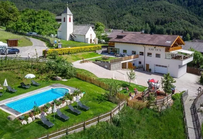 Hotelli Gasthof Kircher
