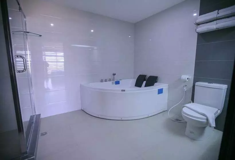 Hotelli La Maja Rica