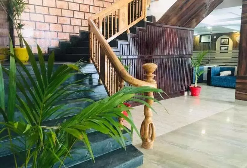 Hotelli Maharaja Inn
