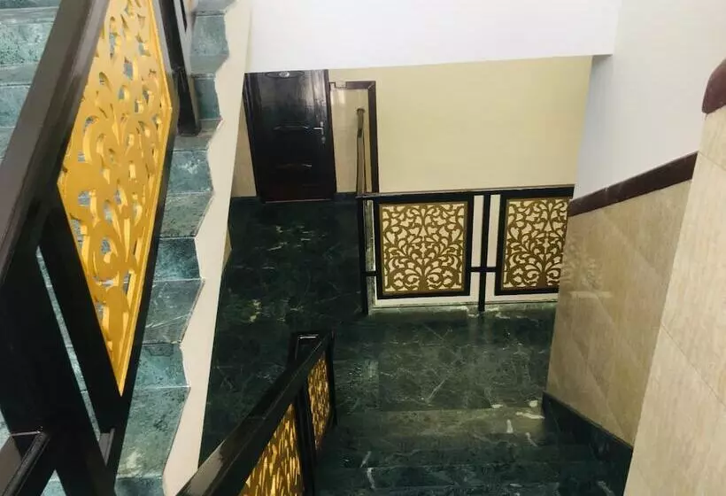 Hotelli Maharaja Inn