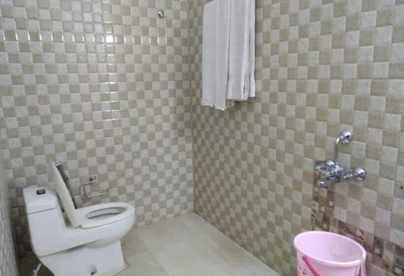 فندق Maharaja Inn