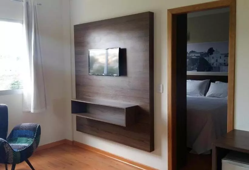 Hotelli 494 Oliveira Mg