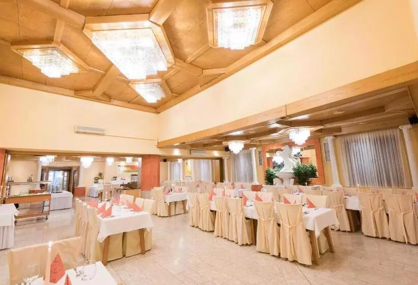 ホテル Steirerrast