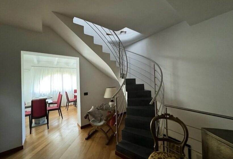 استراحتگاه Kalos Relais