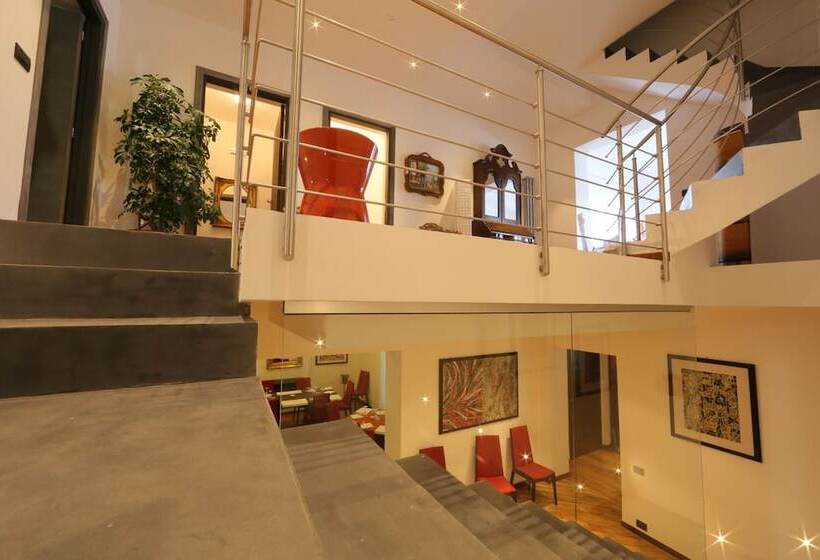 استراحتگاه Kalos Relais