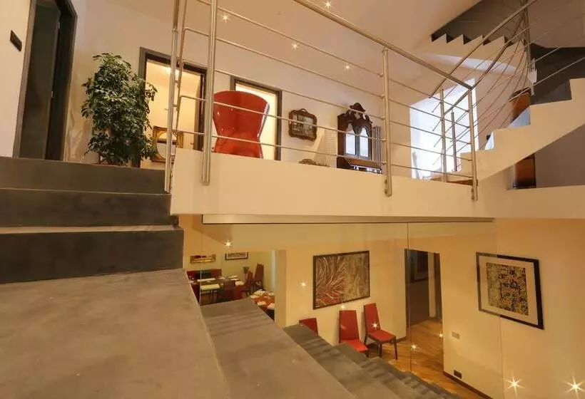 استراحتگاه Kalos Relais