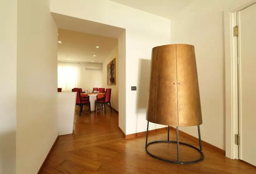 استراحتگاه Kalos Relais