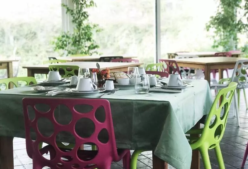 استراحتگاه Kalos Relais