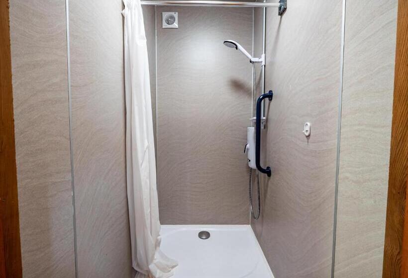 Yha Eden Project   Hostel