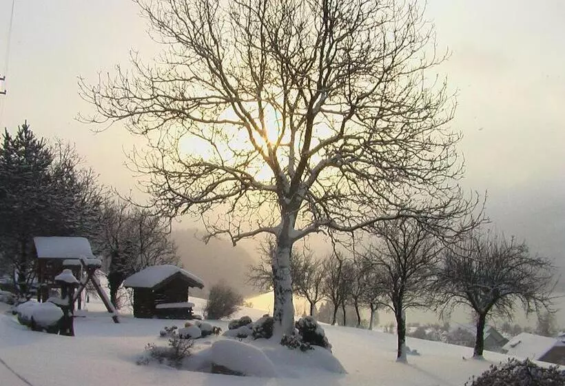 ベッドアンドブレックファースト Hauslhof