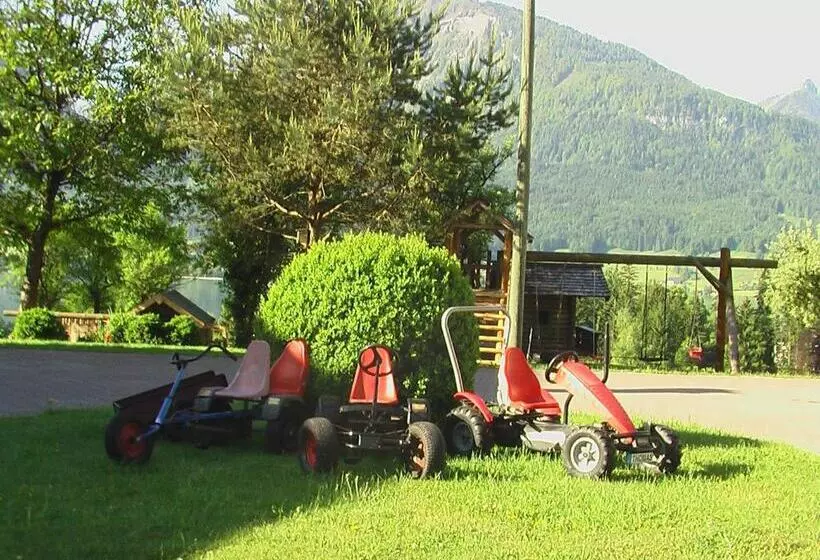 ベッドアンドブレックファースト Hauslhof