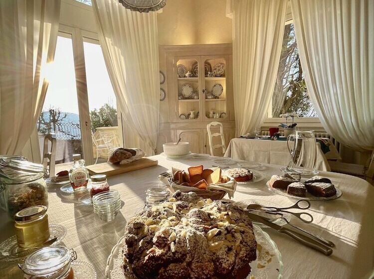 Villa La Moresca Relais De Charme B&b Adults Only