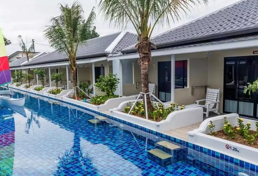 リゾートホテル Tuana Hotels Brook Pool Access