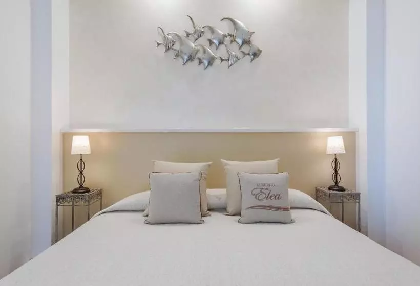 ホテル Albergo Elea