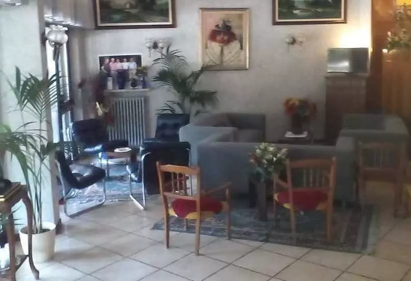 هتل Albergo Tabiano