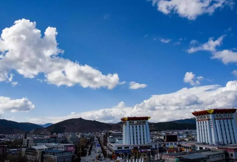 Hotelli Hilton Garden Inn Shangrila