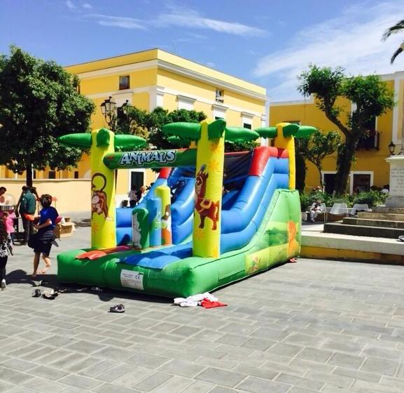 ホテル Mezzatorre