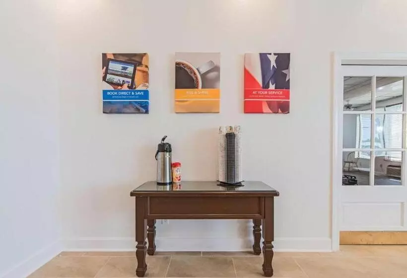 Hotelli Americas Best Value Inn Hamilton