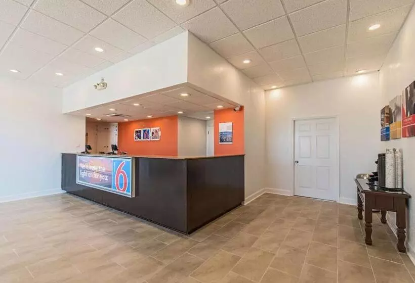 Hotelli Americas Best Value Inn Hamilton