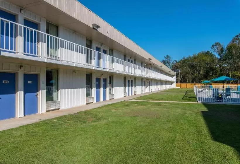 Hotelli Americas Best Value Inn Hamilton