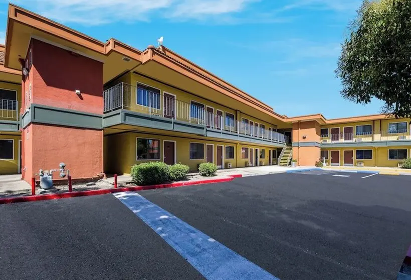 モーテル Rodeway Inn Livermore