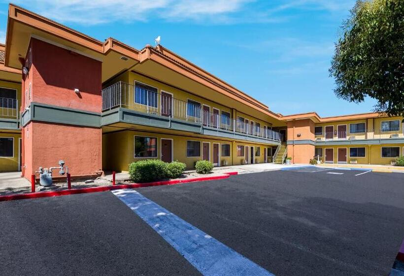 モーテル Rodeway Inn Livermore