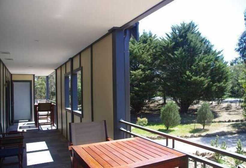 汽车旅馆 The View On Grossmans