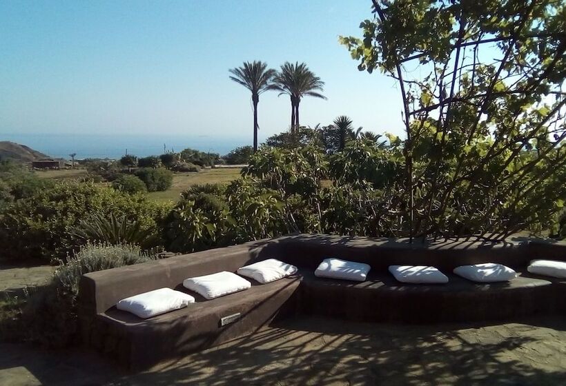 אתר נופש Zubebi