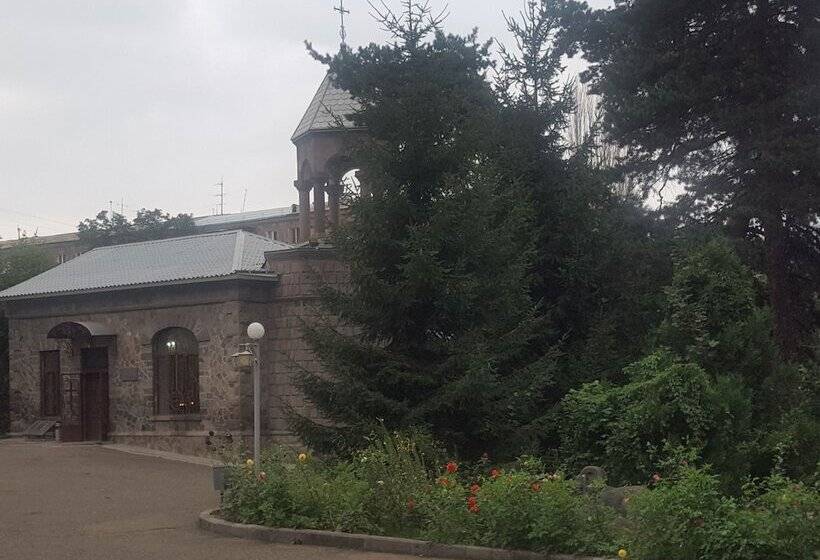 Vanadzor Armenia Health Resort &