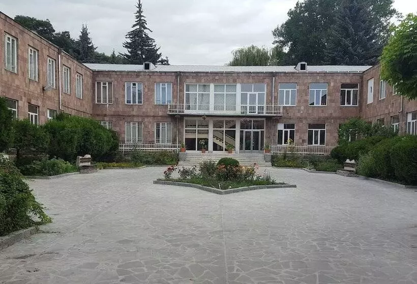 Vanadzor Armenia Health Resort &