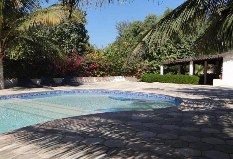 Eco Lodge Hotel Oasis Fishing