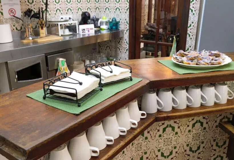 Hotelli Alojamientos Valdecilla 3000