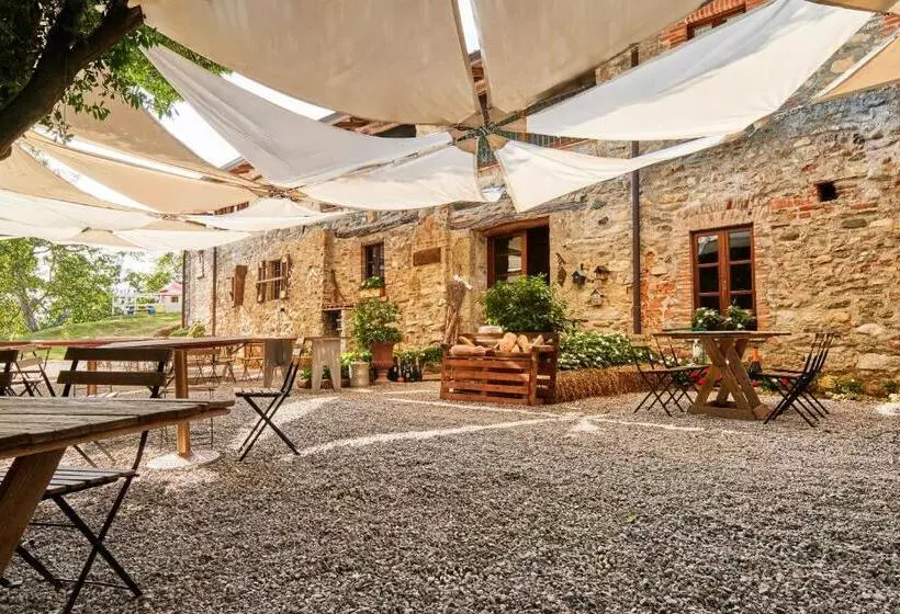 ベッドアンドブレックファースト Agriturismo Cascina Mirandola