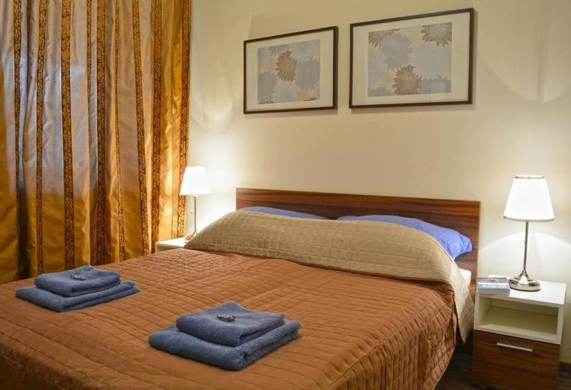 Bed and Breakfast Airport Glossel Panzió