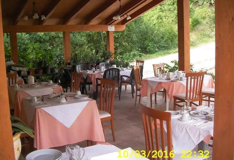 Aamiaismajoitus (B&B) Country House Antiche Dimore