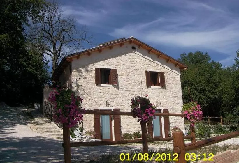 Aamiaismajoitus (B&B) Country House Antiche Dimore