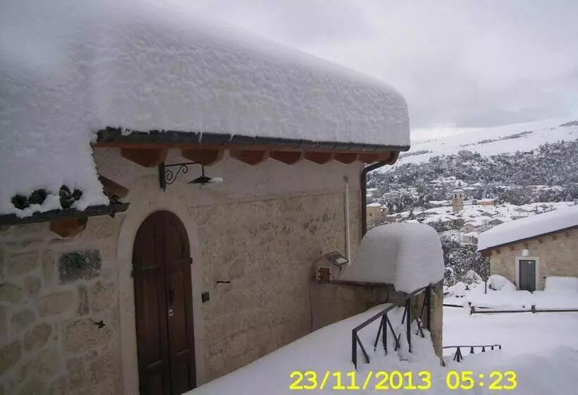 Aamiaismajoitus (B&B) Country House Antiche Dimore