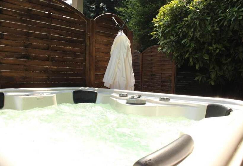 Bed and Breakfast Essentia Guest House