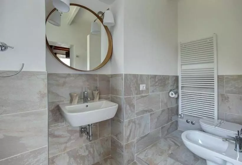 ベッドアンドブレックファースト Essentia Guest House