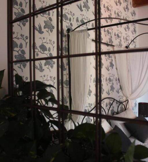 Bed and Breakfast Essentia Guest House