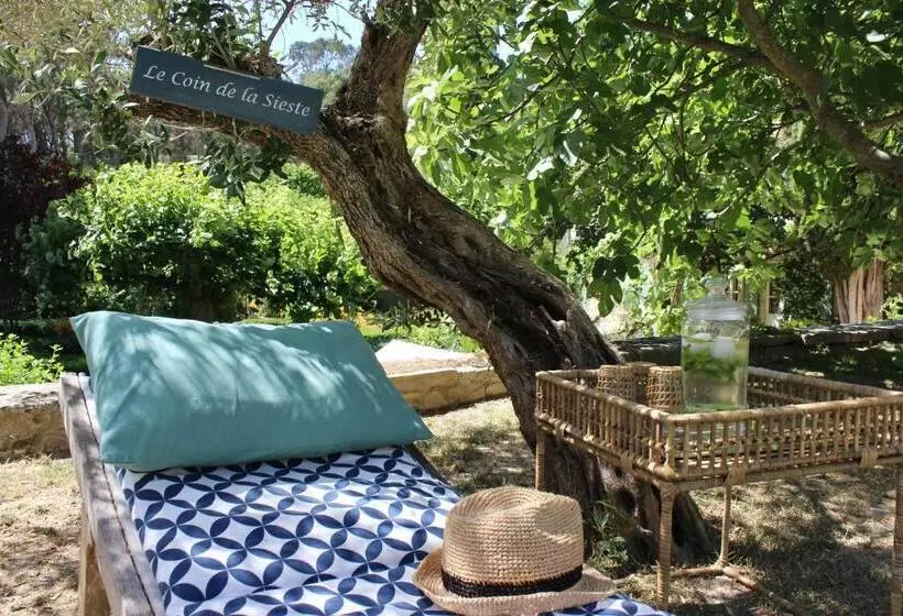 Aamiaismajoitus (B&B) Mas De Rique