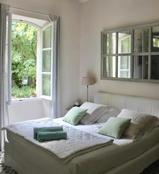 Aamiaismajoitus (B&B) Mas De Rique