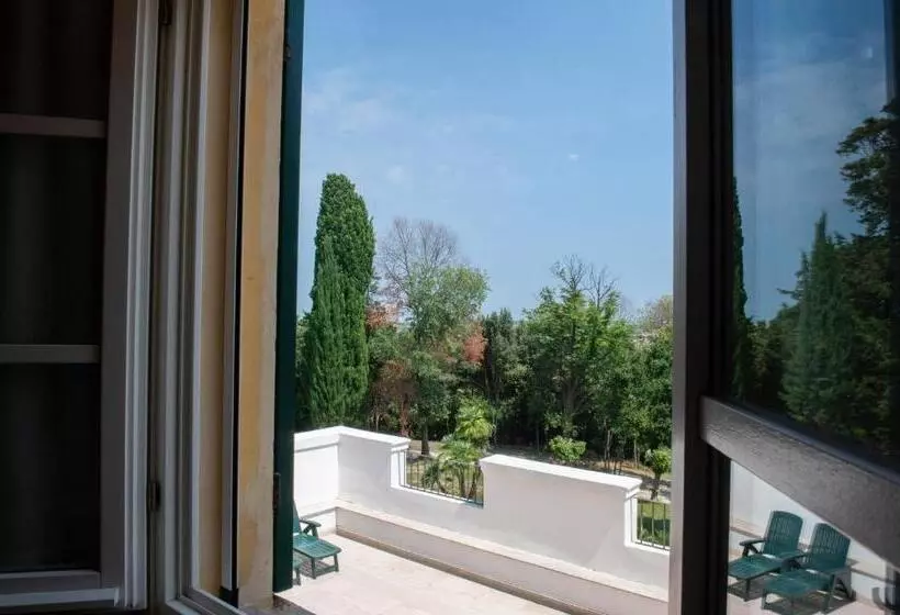 ベッドアンドブレックファースト Tenuta Villa Colle Sereno