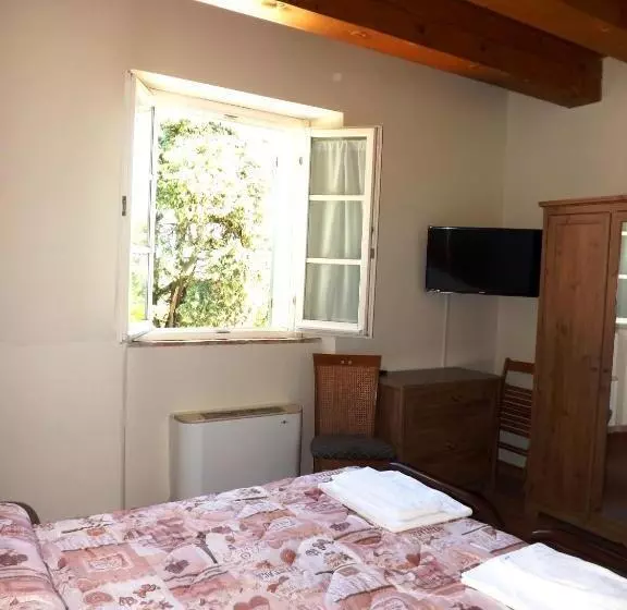 ベッドアンドブレックファースト Tenuta Villa Colle Sereno