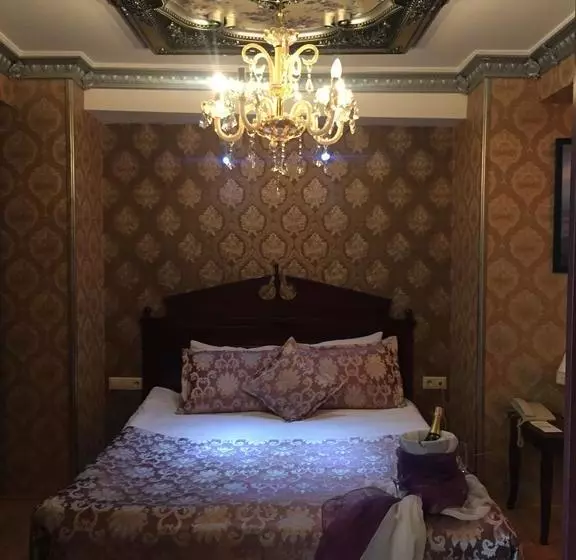 هتل Club Rose Bay