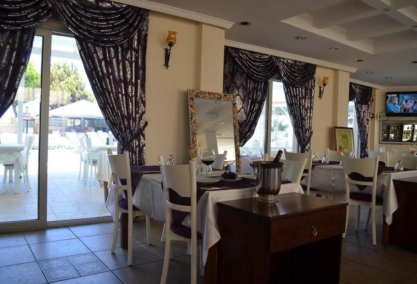 호텔 Club Rose Bay