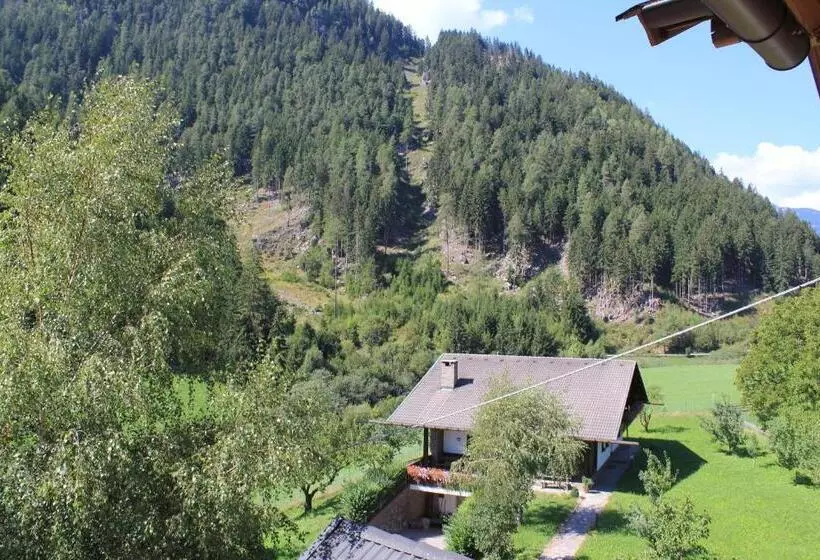 ホテル Gasthof Bundschen