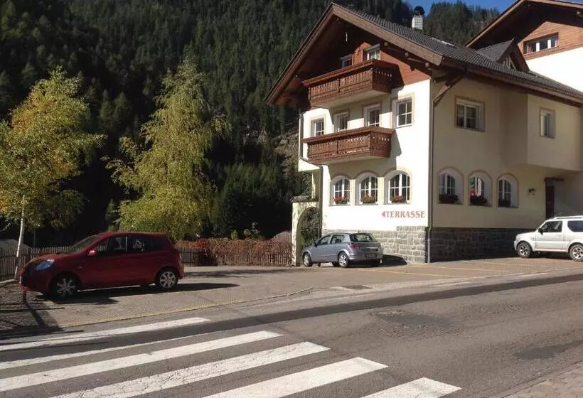 ホテル Gasthof Bundschen
