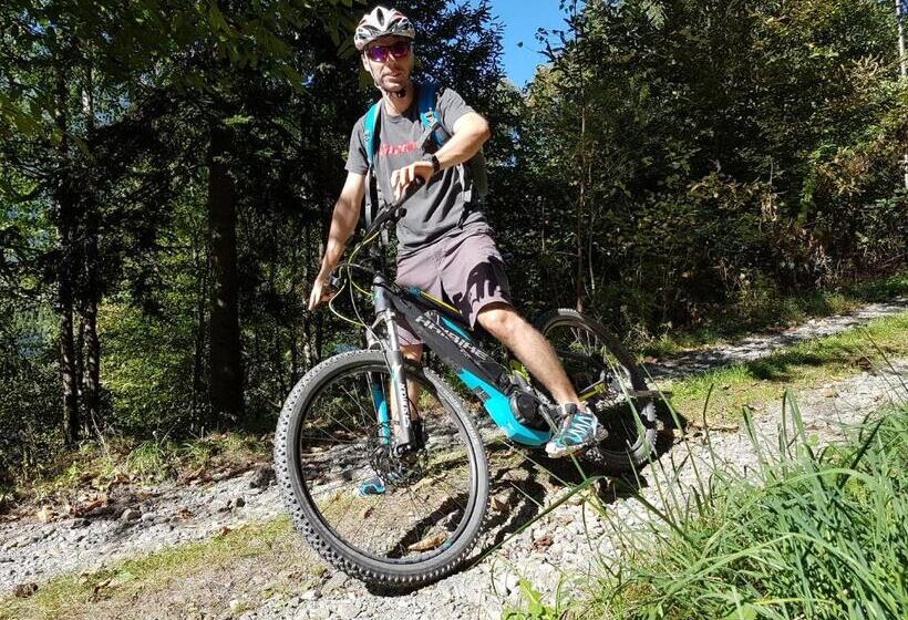 בית מלון כפרי Karin