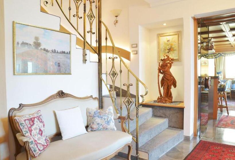 בית מלון כפרי Karin